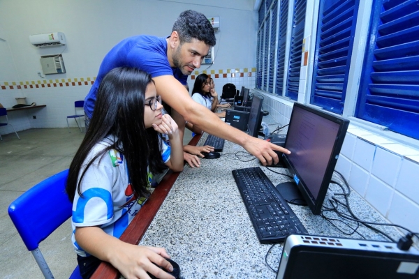 Professores da rede estadual fazem pós-graduação em Educação Profissional e Tecnológica