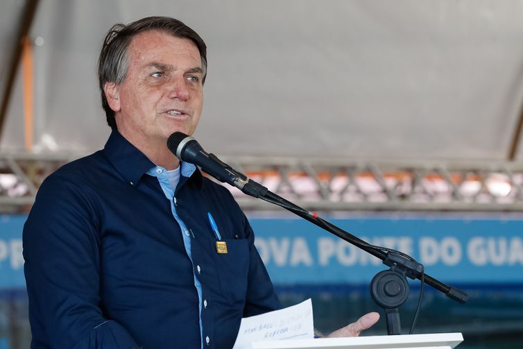 “É menos ruim ter inflação que um desabastecimento”, diz Bolsonaro