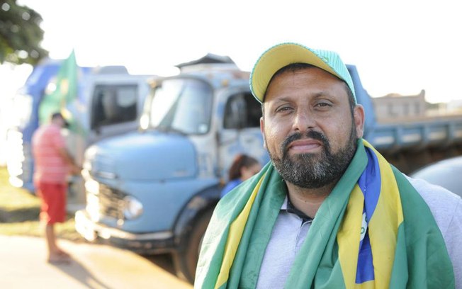 Bolsonaro provoca ira de líder da greve dos caminhoneiros: “Ele nos traiu”