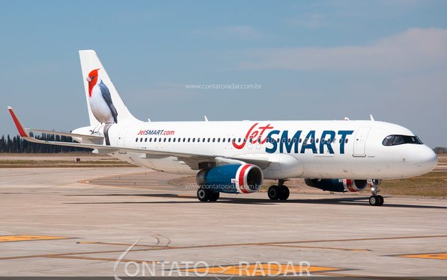JetSMART assina acordo para usar couro reciclado nos assentos de suas aeronaves
