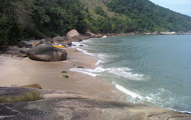Aproveite as praias mais isoladas da Baixada Santista e litoral sul de São Paulo