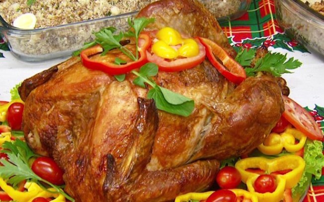 Com inflação alta, ceia de Natal está mais cara este ano; veja como economizar