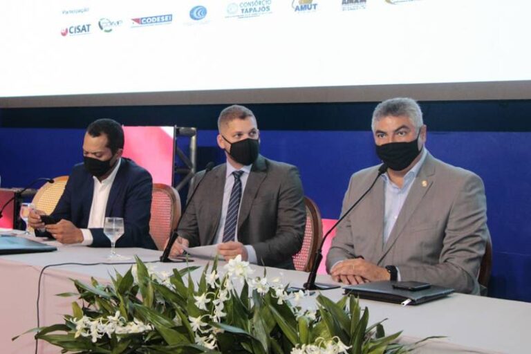 Em Seminário, Estado mostra a novos gestores municipais projetos e obras de Infraestrutura