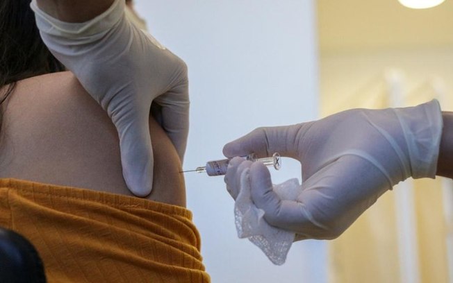 Cresce parcela que não quer se vacinar contra Covid-19 no Brasil, diz Datafolha