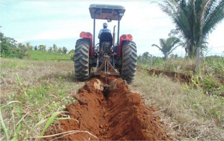 Governo entrega equipamentos agrícolas às prefeituras; mais de R$ 600 mil são repassados para fortalecer o setor em Rondônia