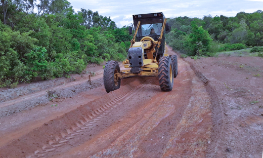 Governo do Tocantins executa manutenção em rodovias do centro-norte