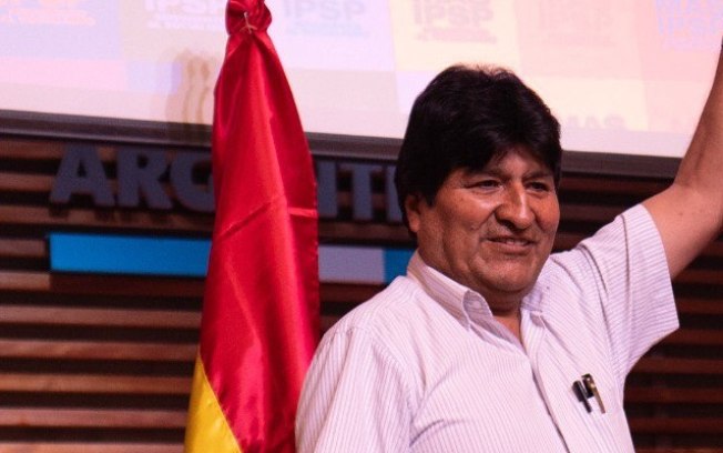 Evo Morales é agredido com ‘cadeirada’ durante reunião do partido; assista