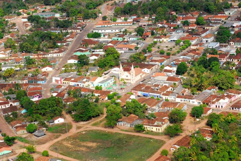 Alto Paraguai comemora 67 anos com ações do Governo do Estado em infraestrutura e saúde