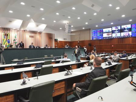 Entra em 1ª votação PEC que estabelece fundos para aposentadorias