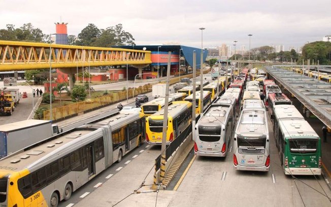 Senado aprova projeto que cria novas regras para transportes de passageiros