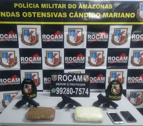 Polícia Militar detém quarteto com ligação com o tráfico de drogas no Centro da capital