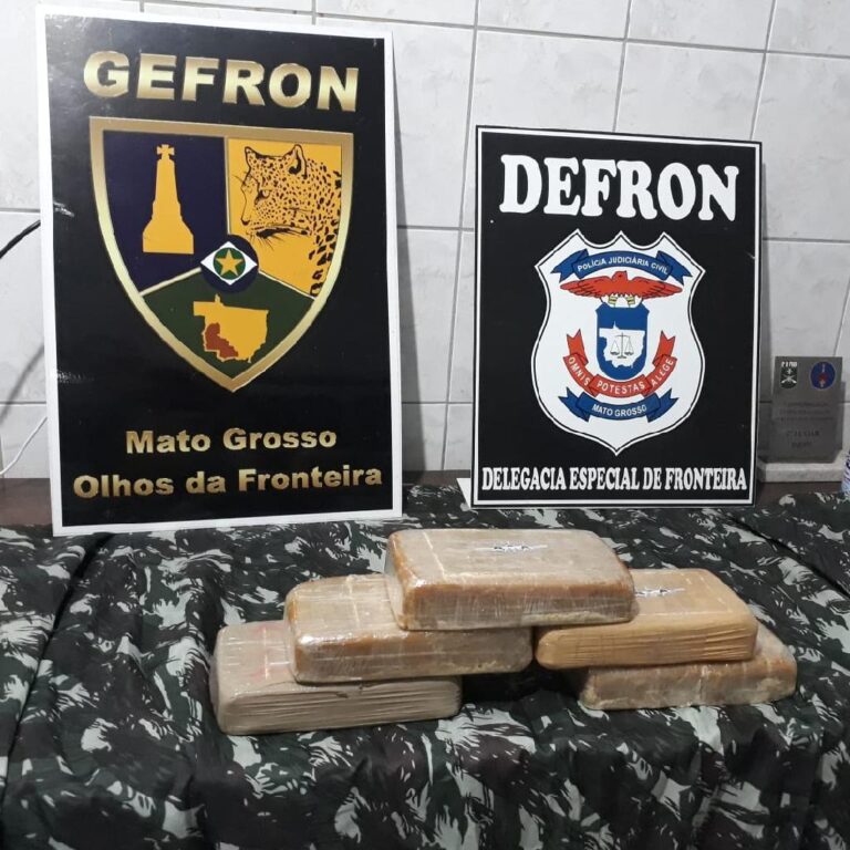 Gefron e Defron apreendem drogas e recuperam veículo e televisores roubados