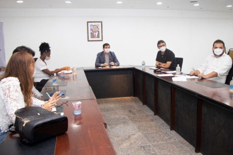 Governador Flávio Dino sanciona lei que cria Programa Trabalho Jovem. Ouça: