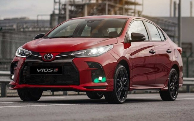 Toyota Yaris Sedan GR-S é lançado na Ásia e antecipa mudanças para o Brasil