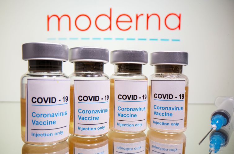 EUA autorizam vacina da Moderna contra a covid-19