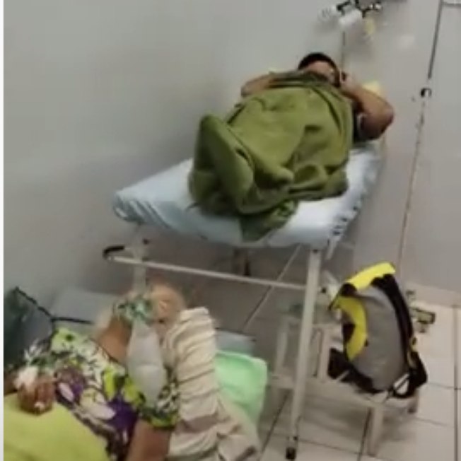 Idosos com Covid-19 são isolados em sala com paciente morto no Amazonas; assista