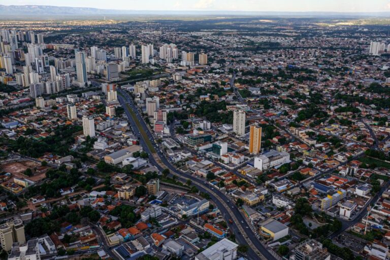 Governador apresenta decisão sobre modal de transporte entre Cuiabá e Várzea Grande