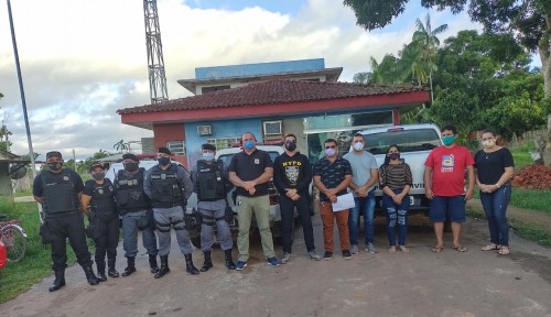 Durante ação de conscientização contra a Covid-19, Polícia Civil prende duas pessoas em Pauini