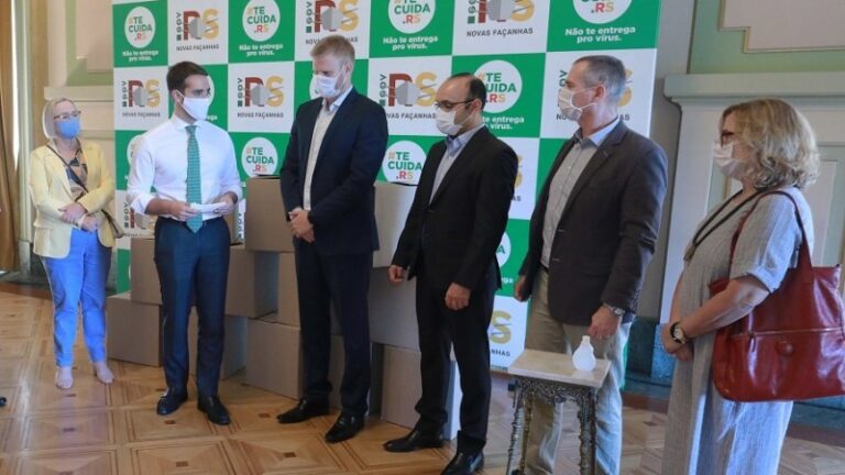 RS recebe 500 mil máscaras em doação conjunta da Braskem, Fitesa e Grendene