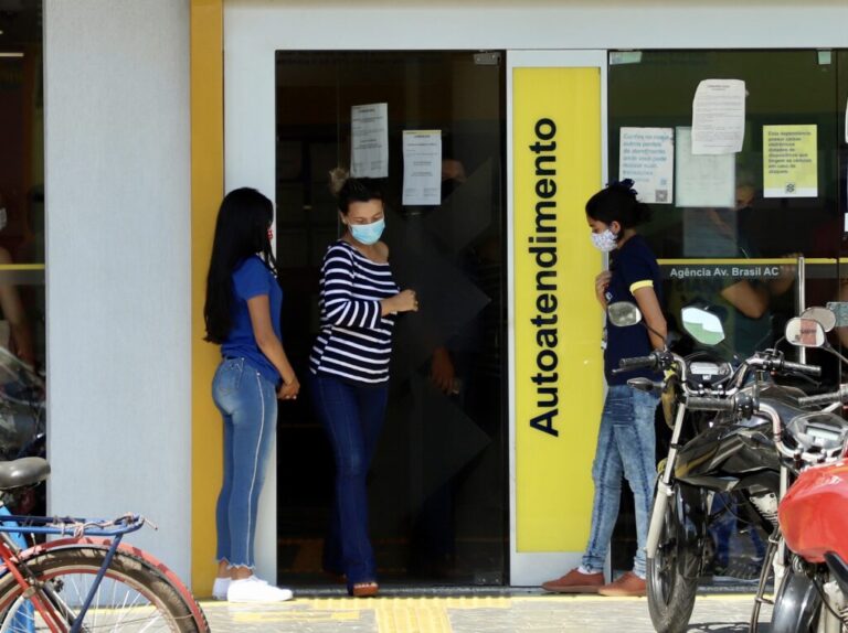 Pagamento do salário de dezembro é antecipado para o dia 24
