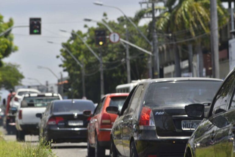 Governo do Ceará reduz de 24,3% para 4,3% a correção da UFIRCE para 2021