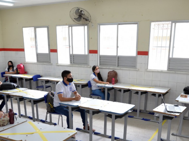 Especial Educação: Governo de Sergipe investe R$ 98 milhões na requalificação da rede estadual de ensino