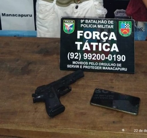 Polícia Militar detém homem e apreende um adolescente por roubo de celulares em Manacapuru
