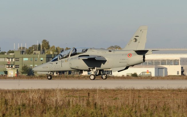 Força Aérea Italiana recebe seus primeiros jatos Leonardo M-345