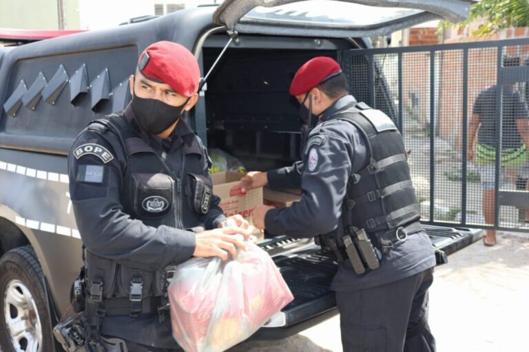 Polícia Militar entrega quase 26 toneladas de alimentos da campanha ‘Boas Festas Solidárias’
