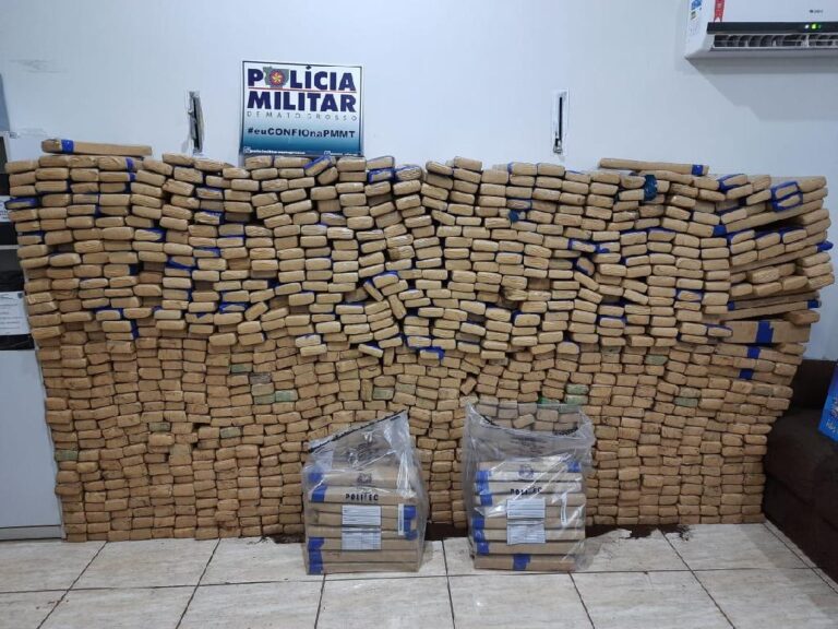 Policiais encontram 1,3 tonelada de maconha dentro de caminhonete em Alto Taquari