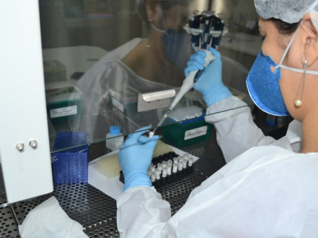 Lacen intensifica processamento de amostras do coronavírus e reduz demanda reprimida