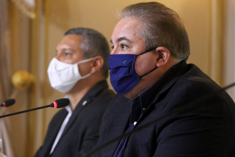 Governo do Estado vai distribuir mais um milhão de máscaras para a população