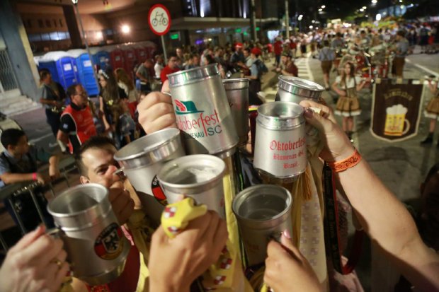 Eventos realizados com recursos públicos deverão comercializar cerveja artesanal catarinense